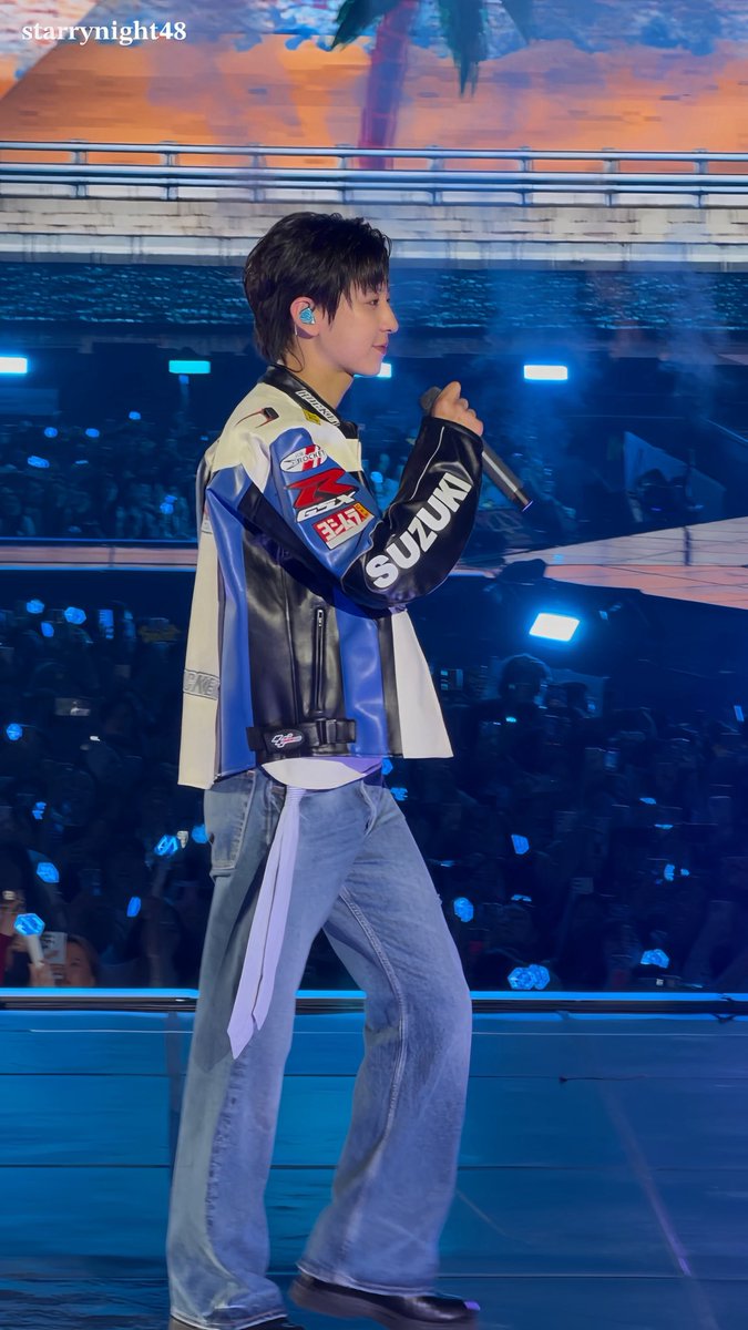 starrynight48_'s tweet photo. 4.11 Exhorizon in SEOUL
🥹🥹
#exo #chanyeol #찬열 #exhorizon #exhorizon_in_seoul https://t.co/nHWd6TJenL