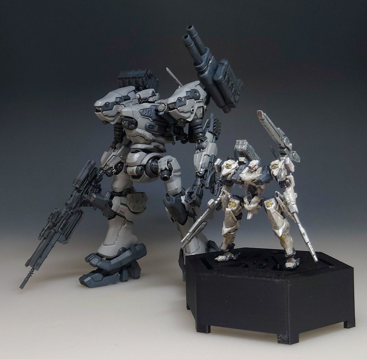 紅羅流あぶりチノフ tweet media