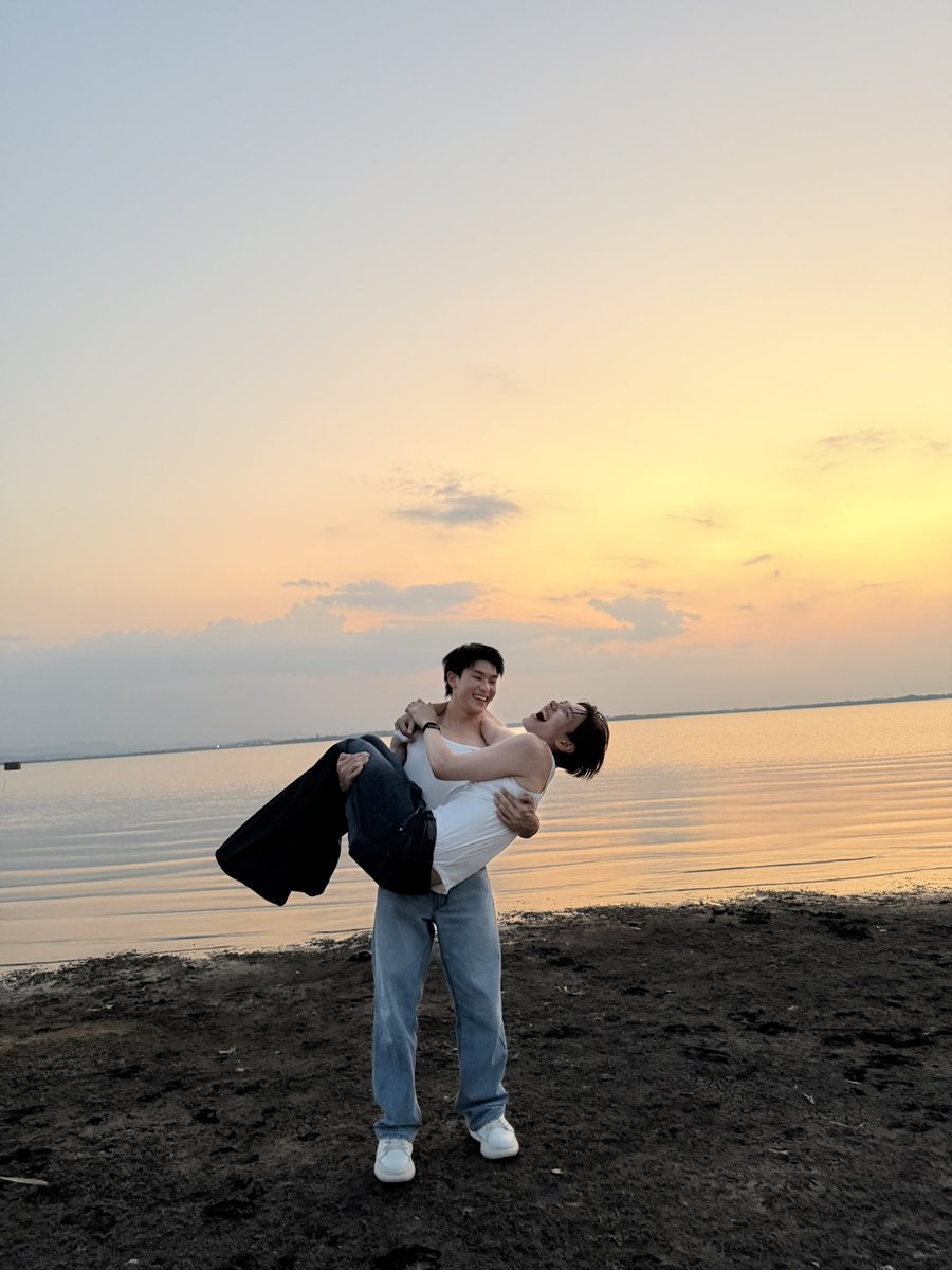 OPEN LABEL tweet media