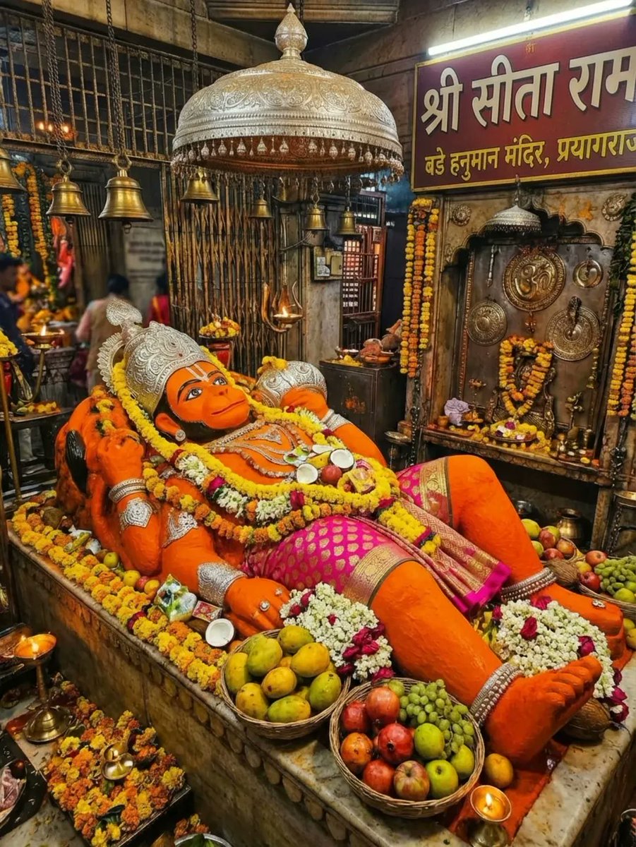 Millions of problems one solution....

Jai Bade Hanuman 🙏