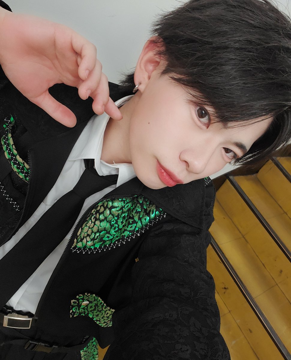 星野　悠 tweet media
