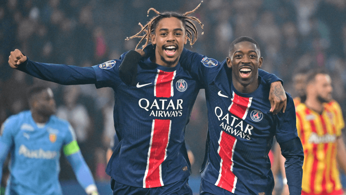 logical_utd's tweet photo. Le grand Paris Saint-Germain. https://t.co/oLPby6DPs5