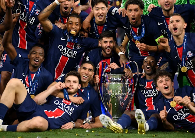 logical_utd's tweet photo. Le grand Paris Saint-Germain. https://t.co/oLPby6DPs5