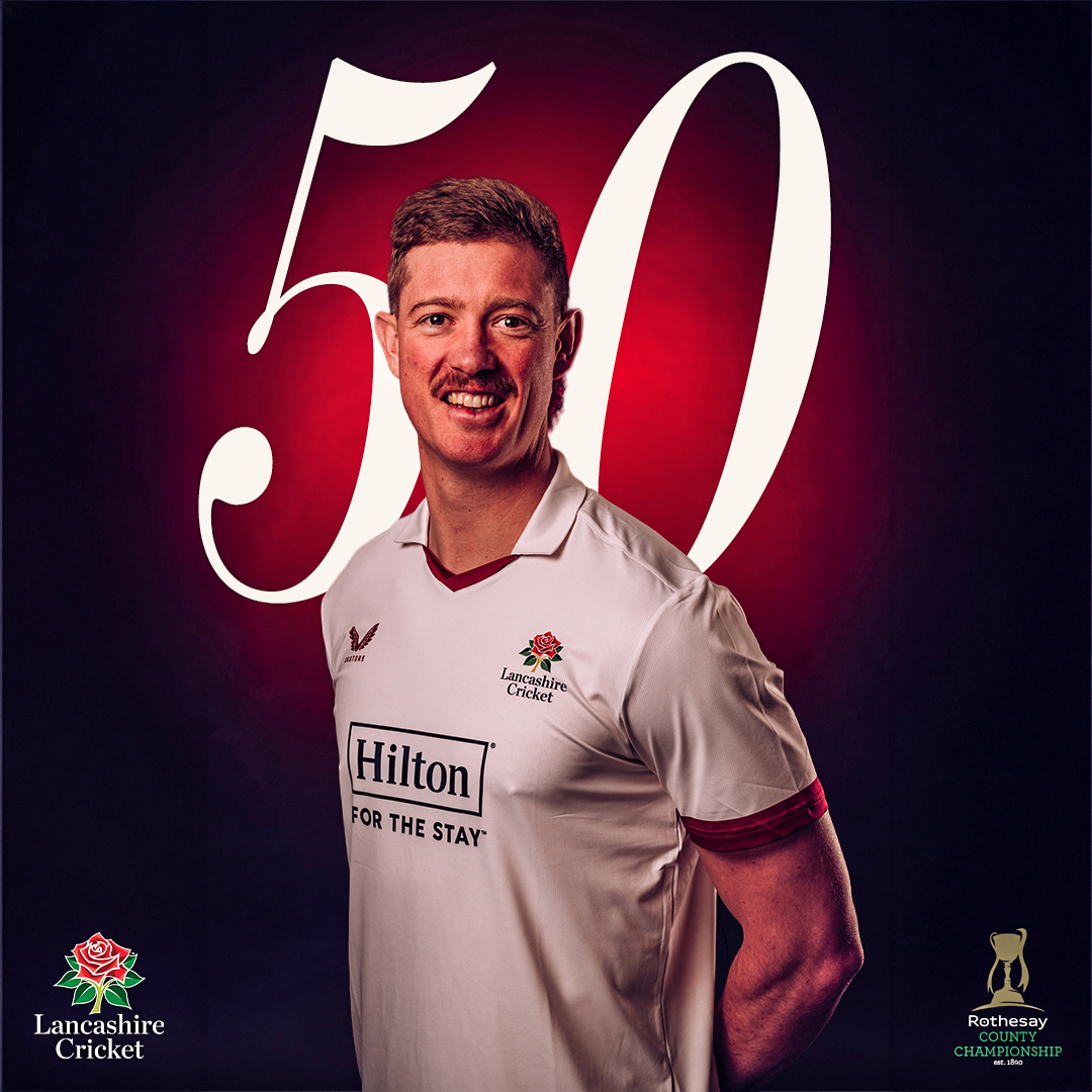 Welcome back, KJ! 🦒

<a href="/JetJennings/">Keaton Jennings</a> marks his return to the side after injury with a half-century. He also passed 10,000 runs for the Club during the morning session! 👏

106-1 (32.4)

🌹 #RedRoseTogether