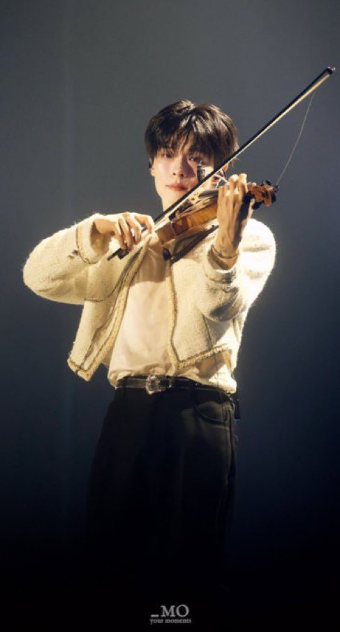 그렇차니🚂/첫콘 L구역 막콘 C구역 tweet media