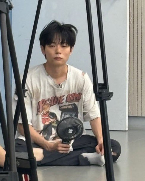 그렇차니🚂/첫콘 L구역 막콘 C구역 tweet media