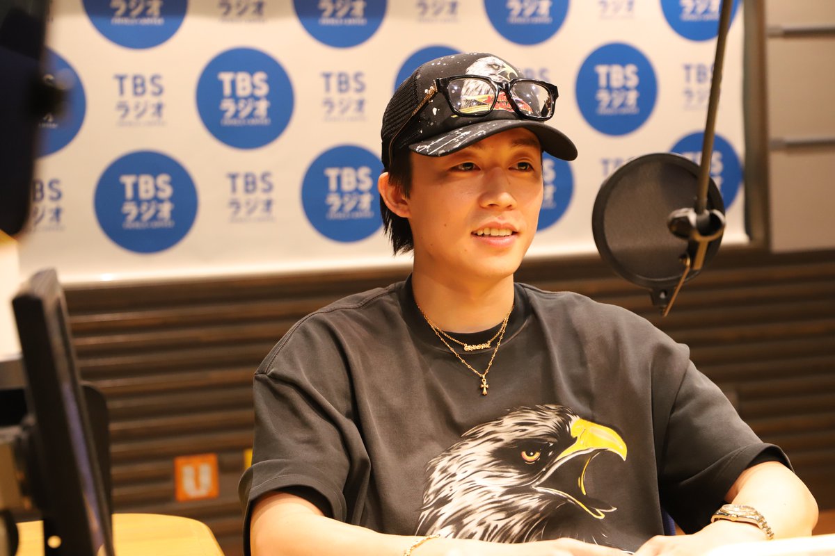 TALK ABOUT tweet media