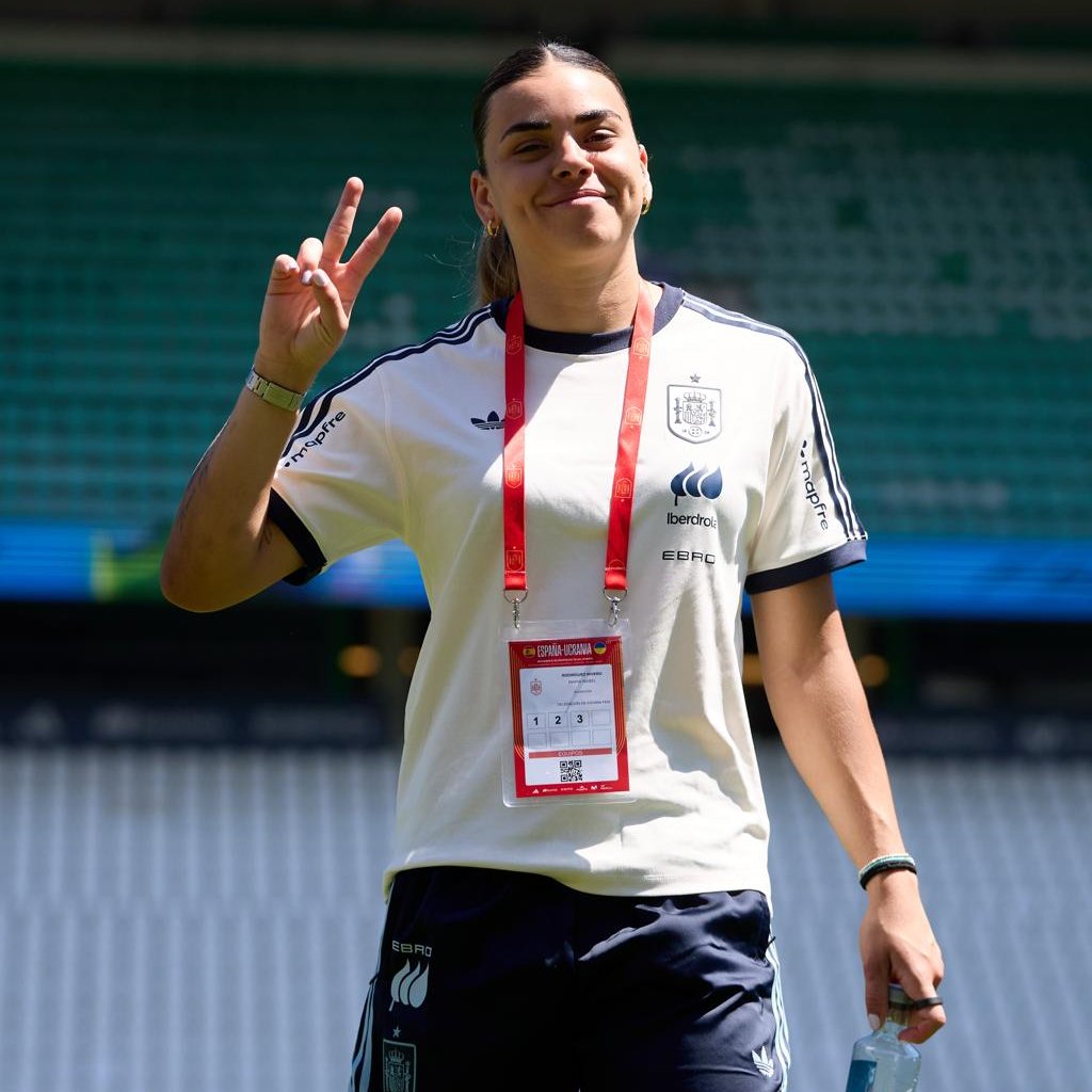 SEFutbolFem's tweet image. 🤐 Si Andalucía transmite unas 'vibras' increíbles, se reconoce y punto.

#FIFAWWC | #JugarLucharYGanar