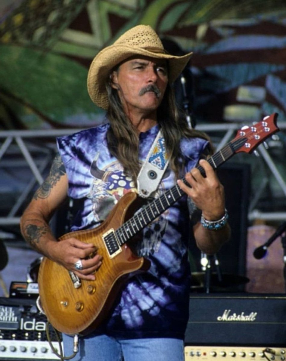 Monica 💙🌻🏳️‍🌈 tweet media