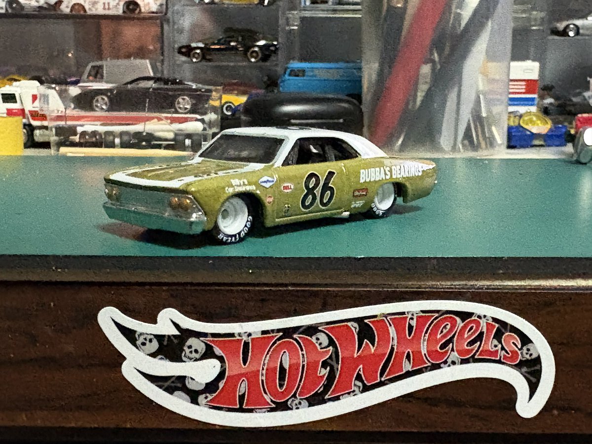 porschegmbh's tweet image. #ホットウィール  #Chevy  #Chevelle 
 リム外出しとマフラー開口ホイール🛞こんだけで100倍Cooooool😎✨👍