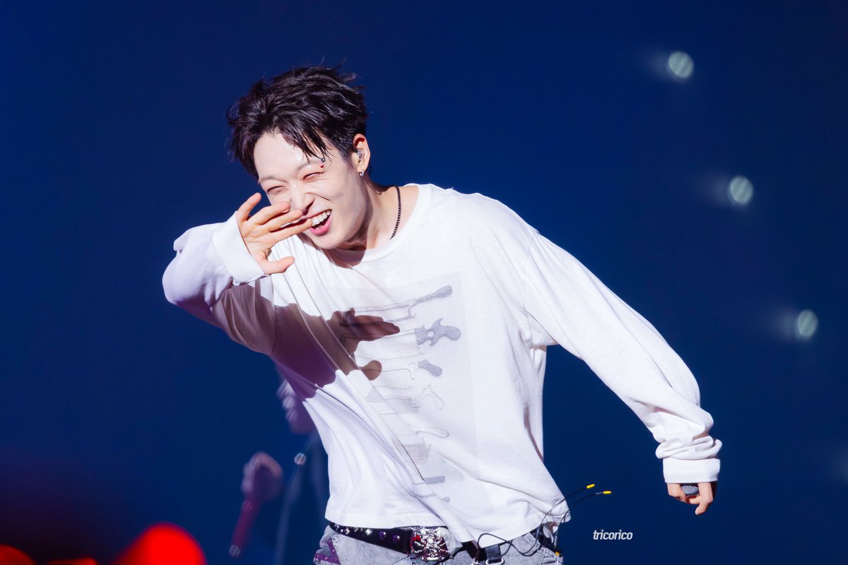 260418 JJ
처음부터 끝까지 다 장악했어
#바비 #BOBBY #iKON #아이콘
<a href="/bobbyranika/">김지</a>