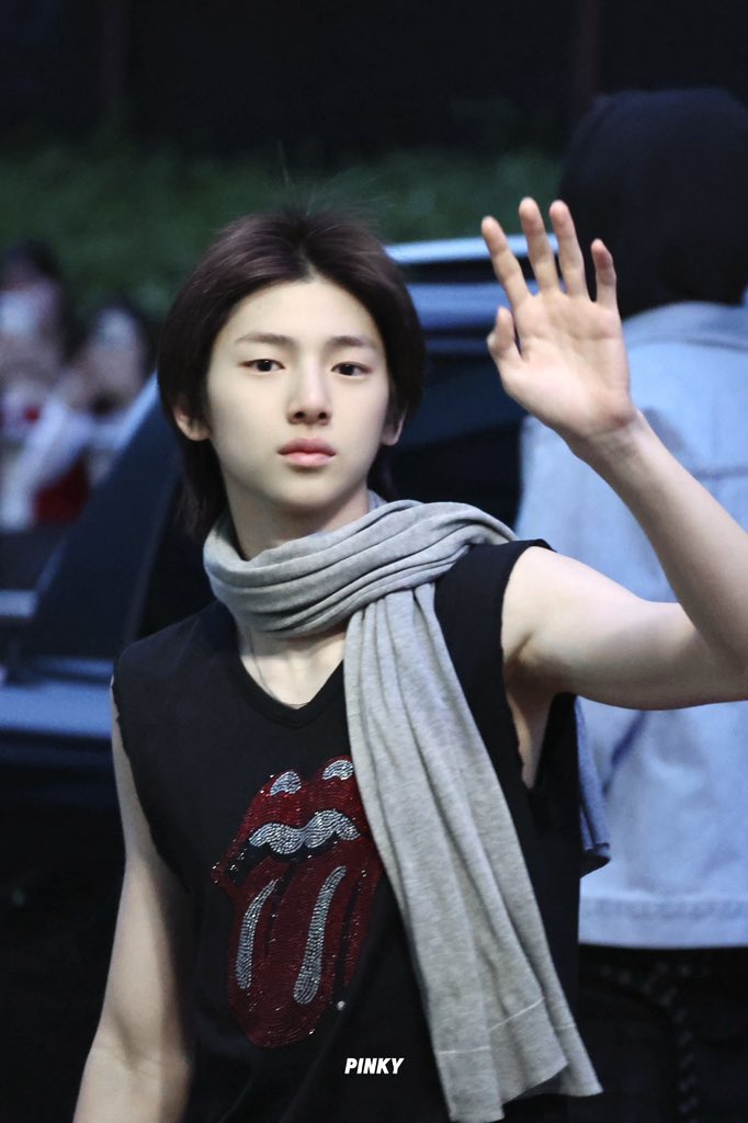 jjui' REDRED!! tweet media