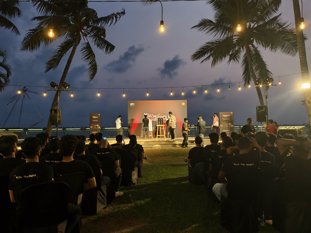 SAJEEVPANDIKUDY's tweet image. Happening now 👀🔥
Kochi is absolutely buzzing right now
 #XiaomiFansClub #XiaomiInnerCircle
#RuleTheNight
 #Xiaomi17Ultra

@pixelwithme @ritij @atytse @xiaomiindia @gautmeluv