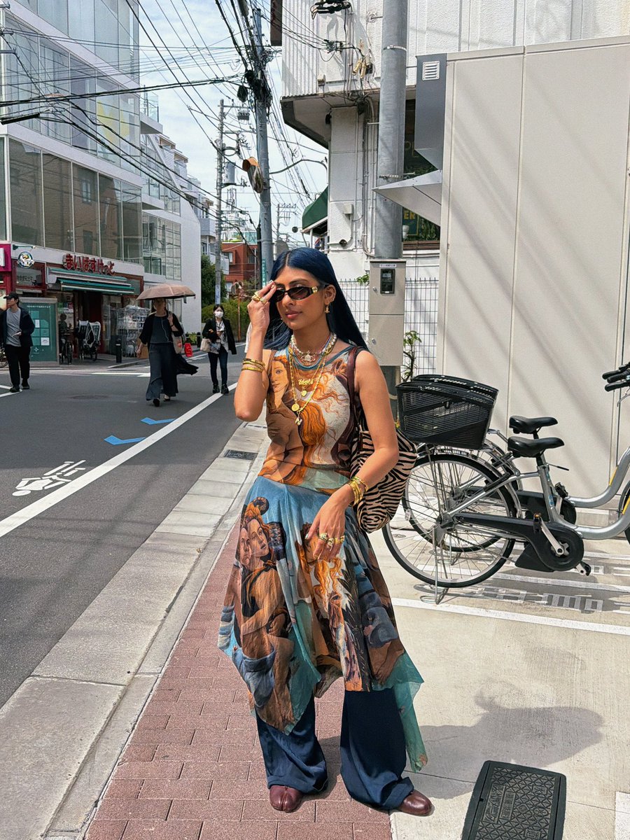 natasha tweet media