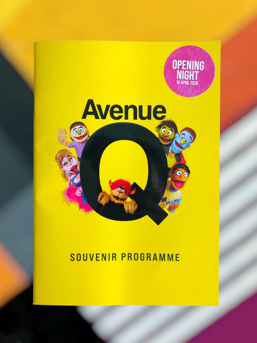 londontheatrereviews tweet media