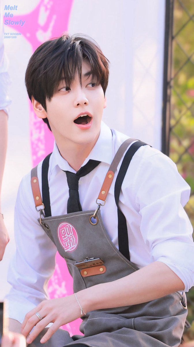 𝙈𝙚𝙡𝙩 𝙈𝙚 𝙎𝙡𝙤𝙬𝙡𝙮 tweet media