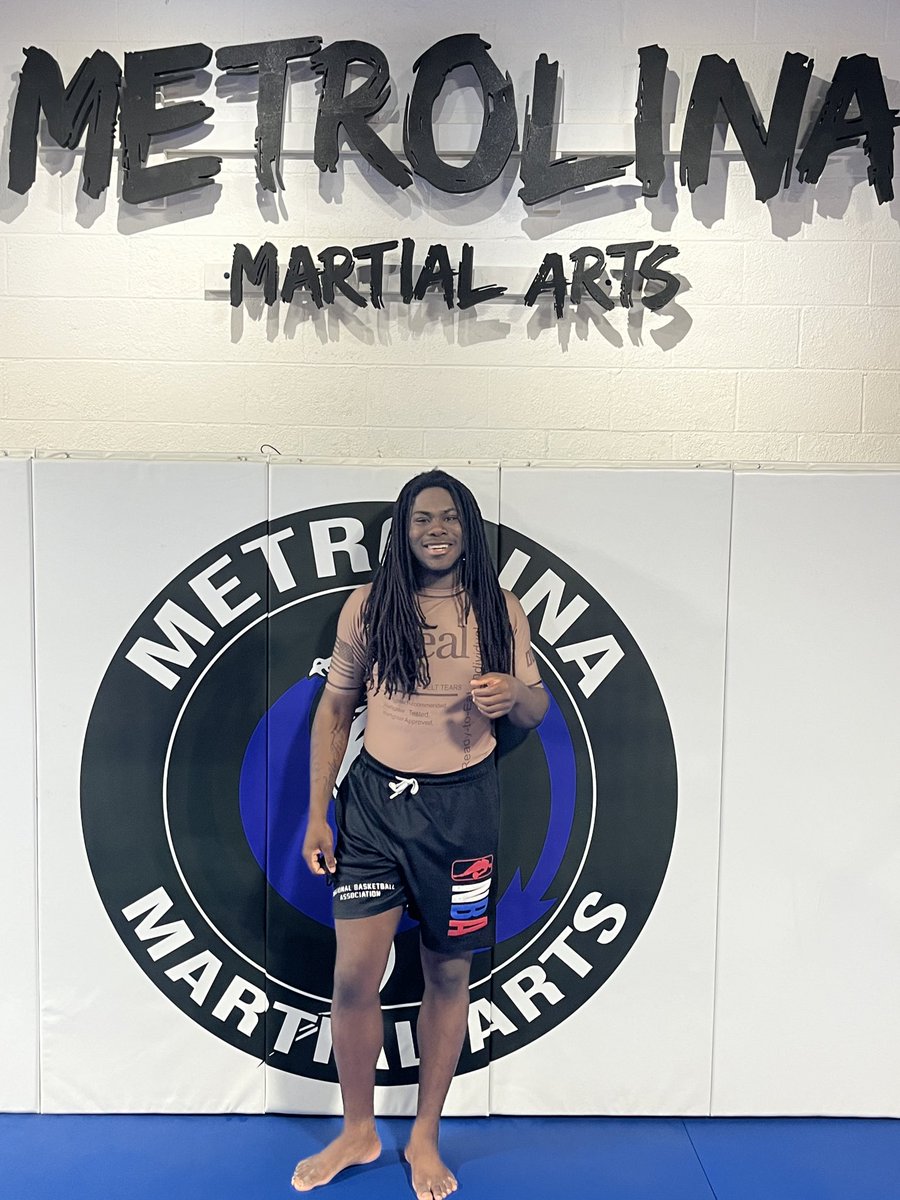 WrestleSloan tweet media
