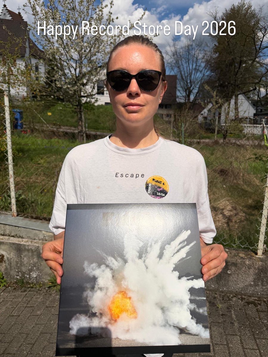 emika_records's tweet photo. @RSDUK EMIKA - Untitled 🙌🏻 Happy Record Store Day 2026 https://t.co/wJgH4DlYEG