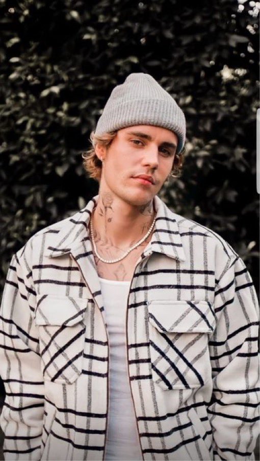 chartradar_'s tweet photo. Rumour has it that Justin Bieber might perform during the halftime show at the 2026 World Cup final in the United States. https://t.co/PbJ0fyQE07