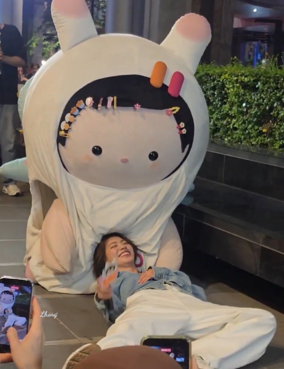 มิ้งเป็นทาสรักเกิลกรุ๊ป tweet media