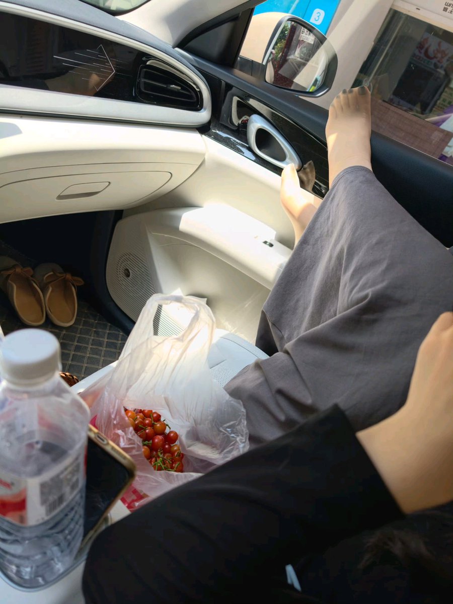 Tina婷兰 tweet media