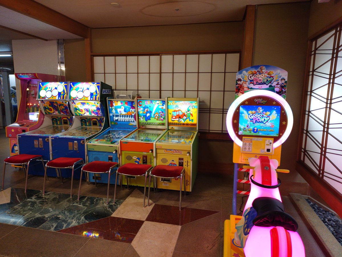 しろいこな tweet media