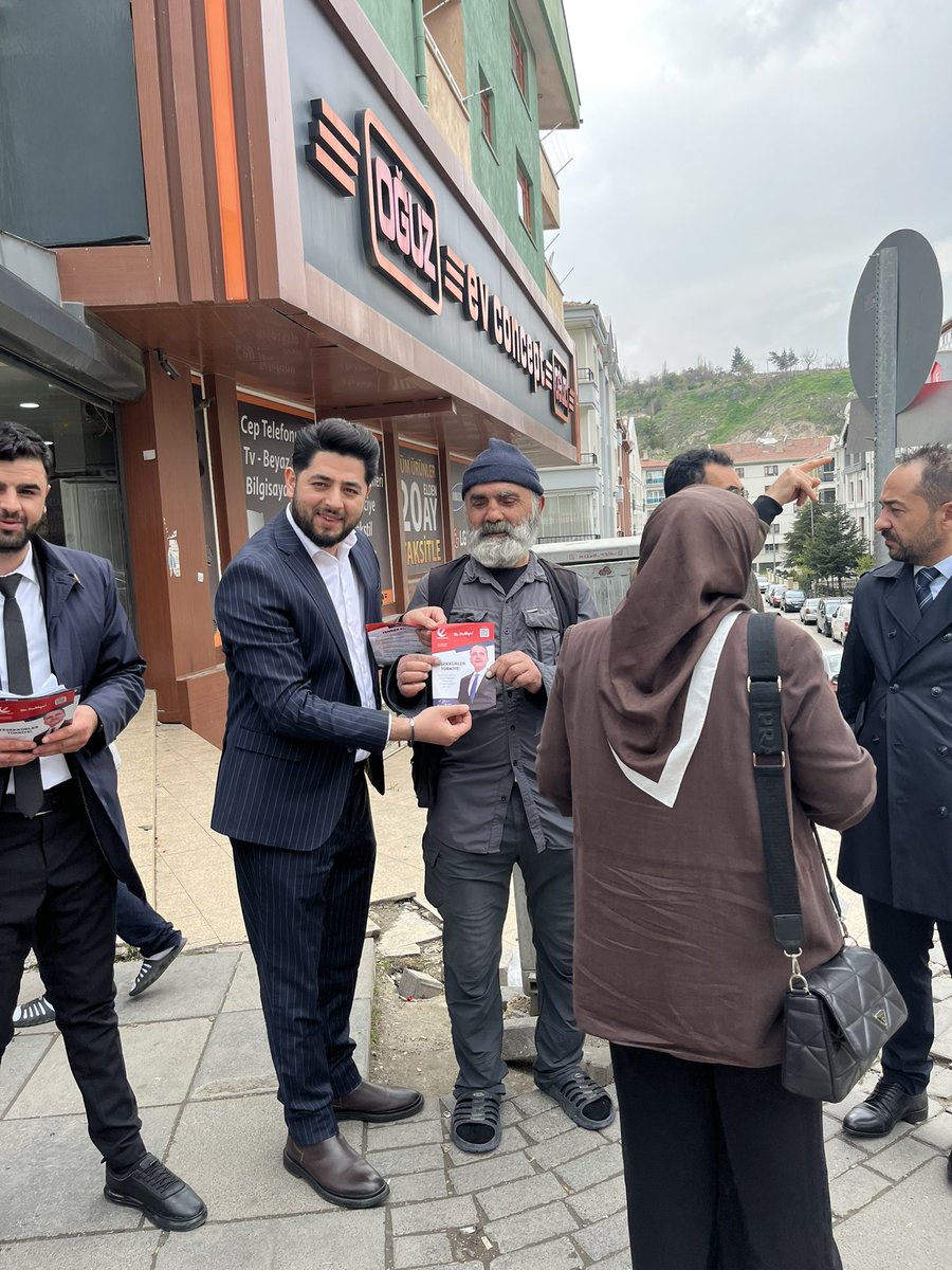 İş Başa Düştü! 🌙

Ankara İl Başkanlığımızın düzenlediği “Anadolu Buluşmaları - Mamak” programına, İlçe Başkanımız Sayın Özhan Sezer ve teşkilatımızla birlikte katılım sağladık.

Sincan teşkilatı olarak her zaman sahadayız! 🇹🇷

#fatiherbakan #yenidenrefah #ankara #sincan #mamak