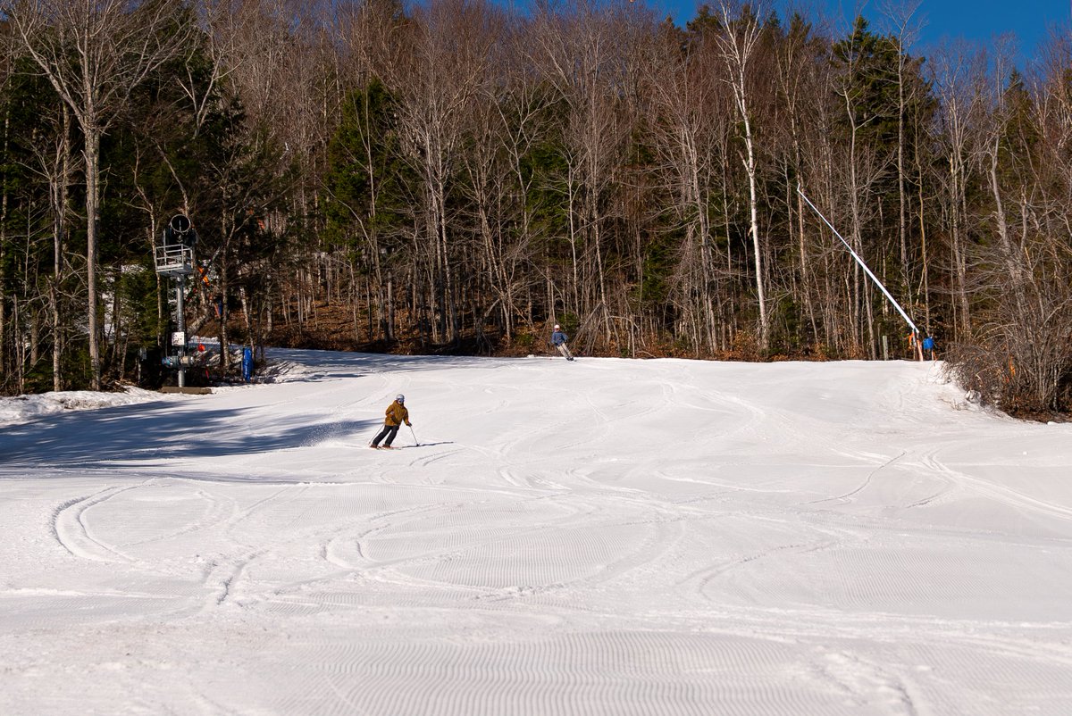 loonmtn's tweet photo. The kind of days you don’t rush through. https://t.co/QoTQvd6SUt