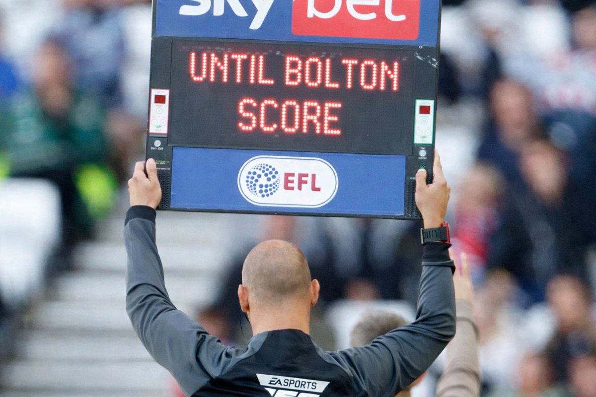 Tom Brook tweet media