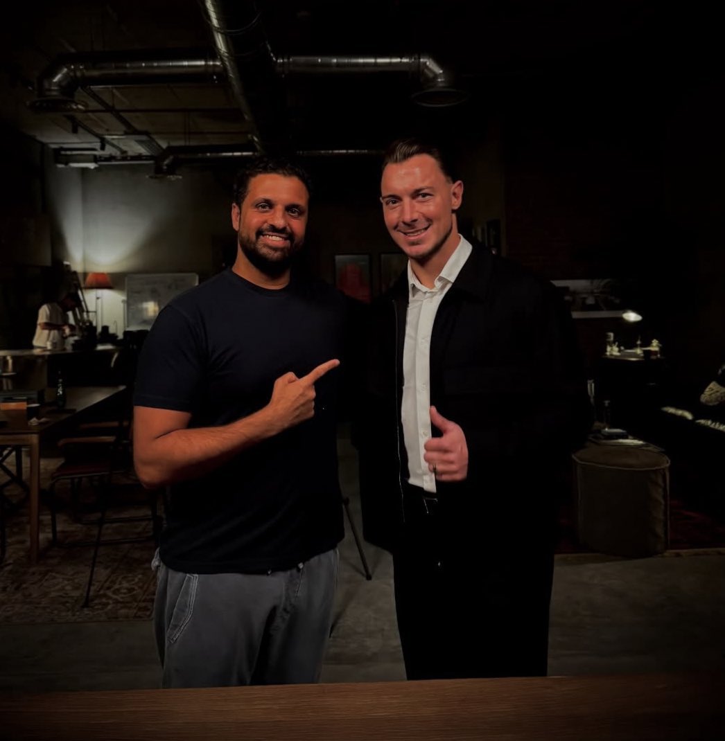 عمرو tweet media