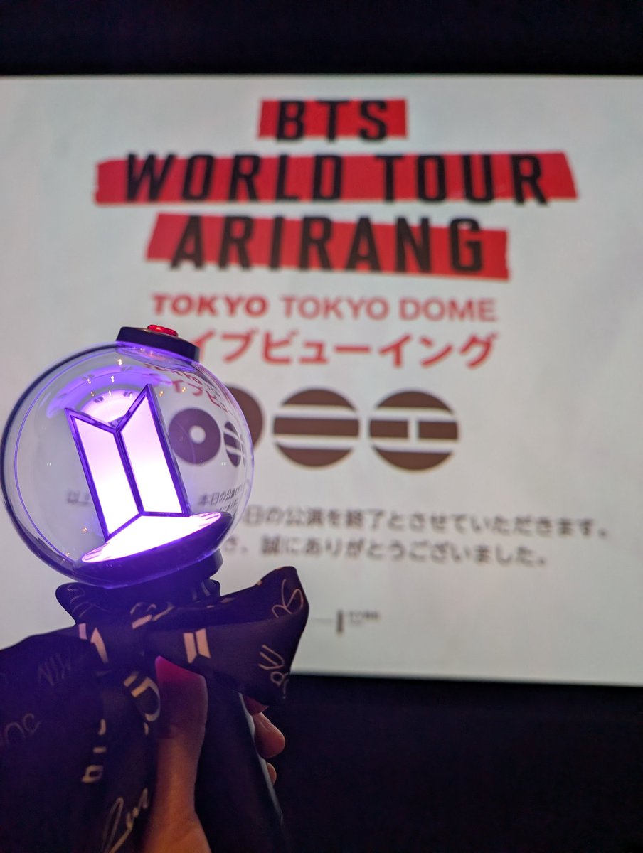 ohime103's tweet photo. FOR YOUは私が初めてバンタンと逢えた東京ドーム初日にアンコール待ちで歌った曲♡ありがとう🩷
ホントに楽しかった✨ https://t.co/f5YlHB3JP2