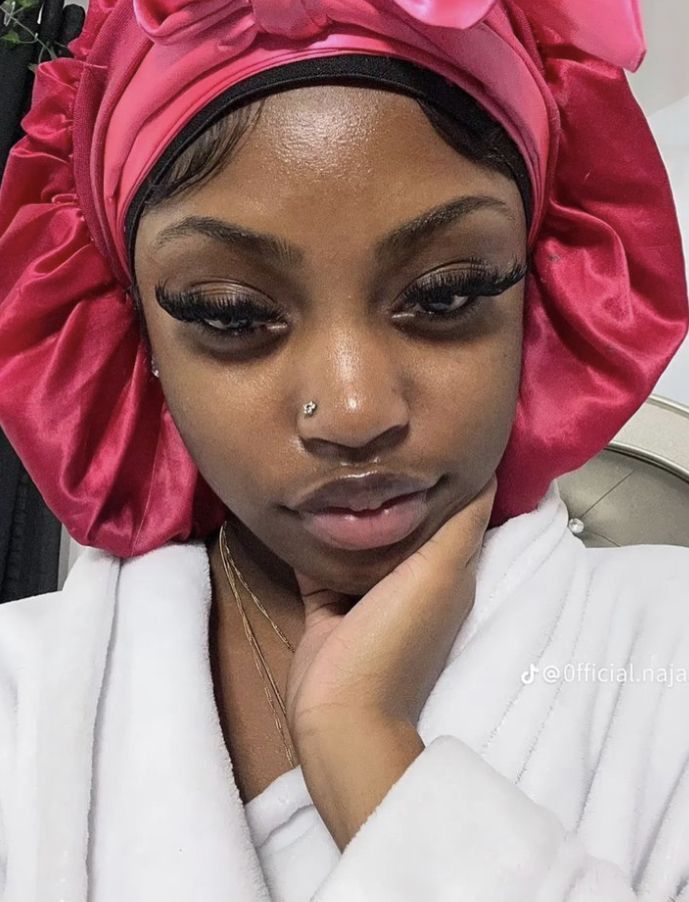 uzokoye's tweet photo. Wow you're a forex trader and you're in a toxic relationship  .
I pity u 😂🥹 https://t.co/VyXO9sKzIb