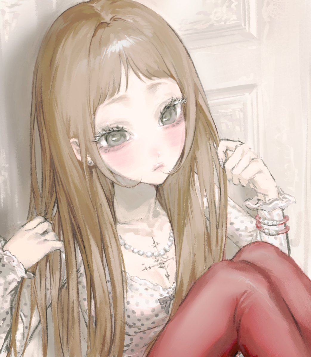 li_nauu's tweet image. pearls and polka dots 𓂃˖ ࣪⊹
#oc