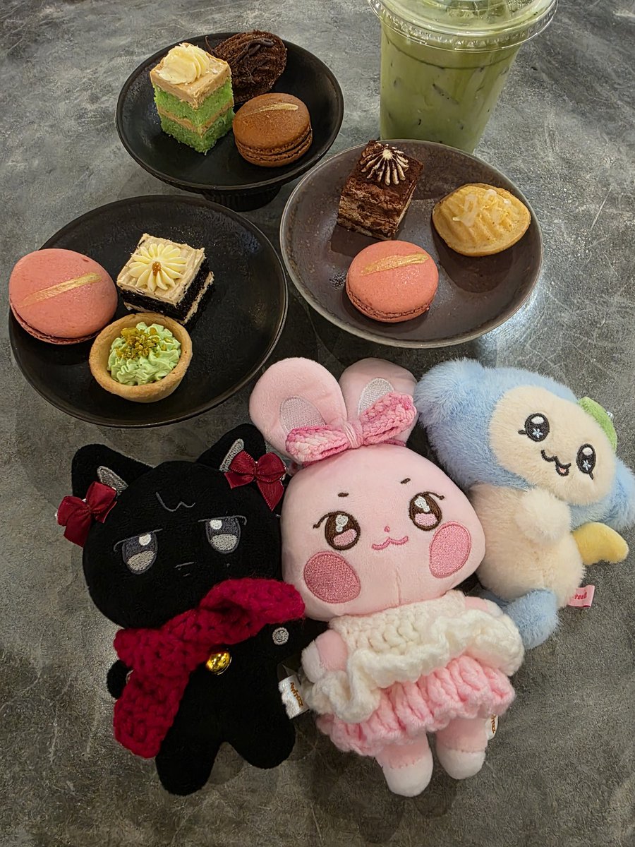 Saturdate with starhwa 🎀  

#TheStarSilhouette #Bornfortheflash #VOY8GERS #CupsleeveEvent #ATEEZParkSeongHwa