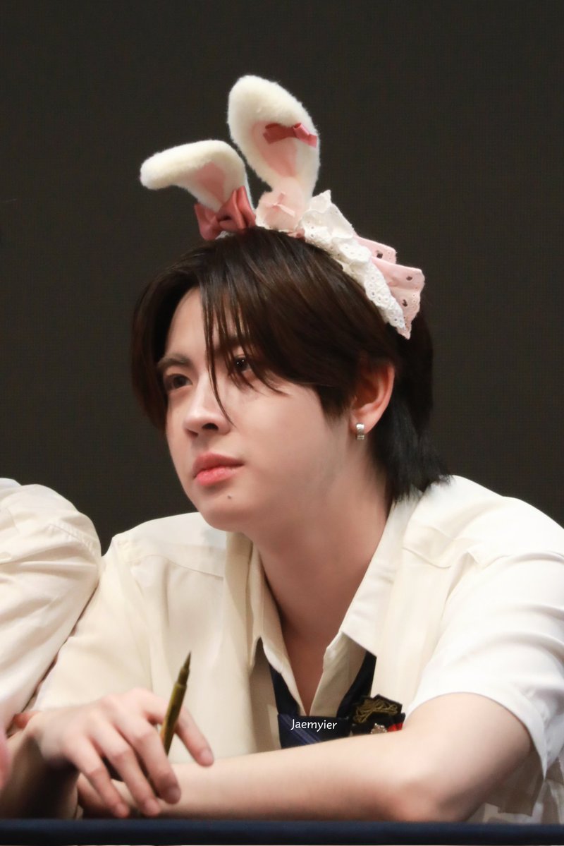 Bling (◕‿◕✿) ft.ชีแป๋วลูกจั๊นไม่เคยผิด ❤︎⍤⃝ • tweet media