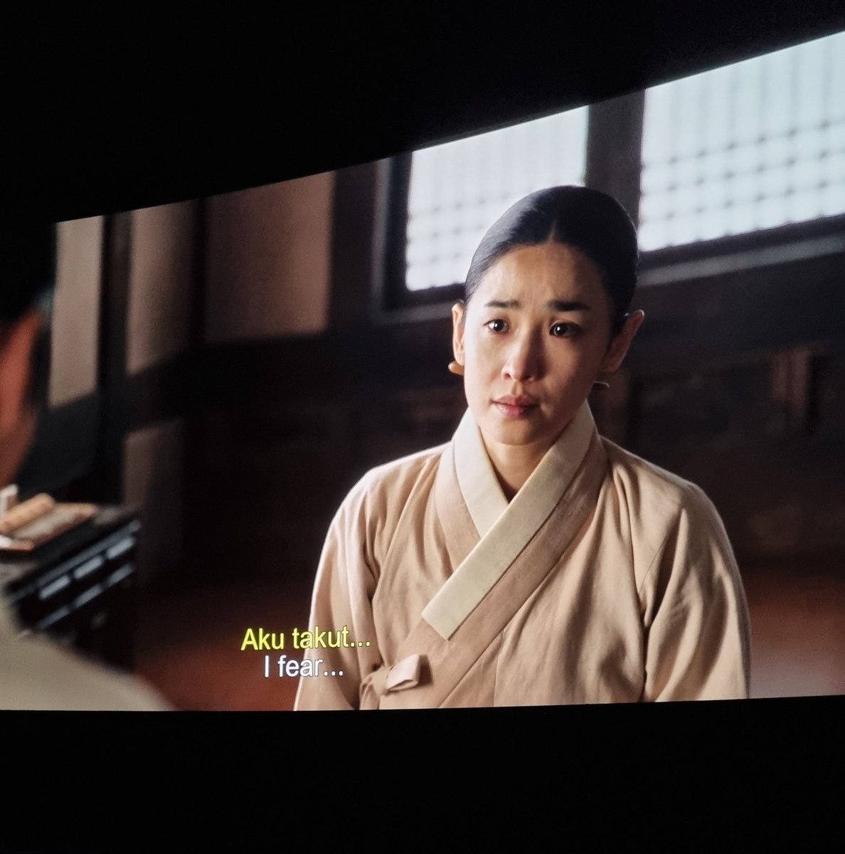 Finally got to watch queen Jeon Mido in 왕사남. Missed her so much!!!! I think I'm going to be busy tonight reading iksong fanfics to ease this feeling