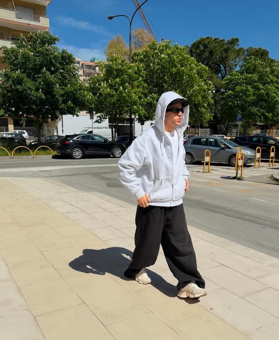 mary ☀️ luca⁷ !! tweet media