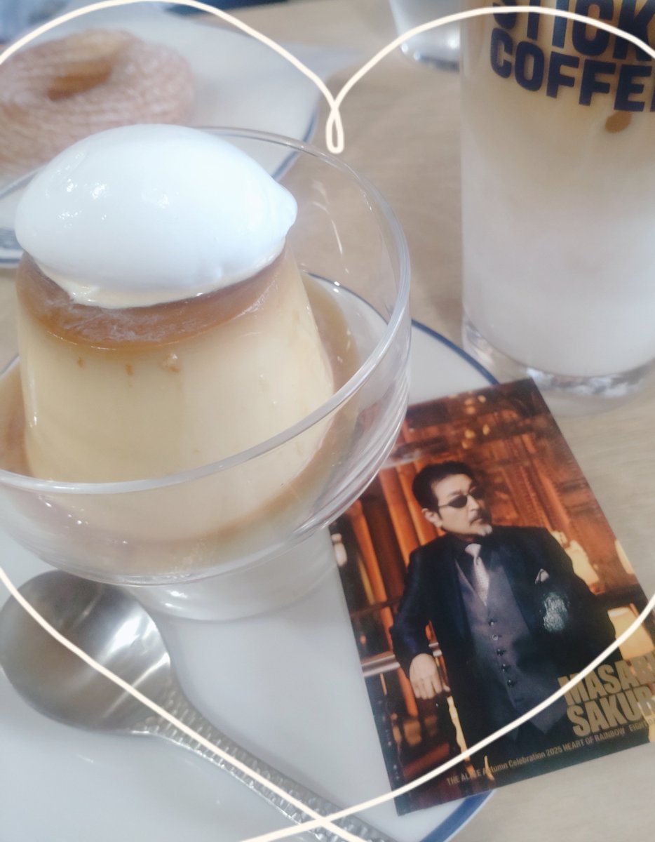 遊びのついでにベース見に行ったら👩‍🦰の弾いたギター見せてもらって神でした🫰