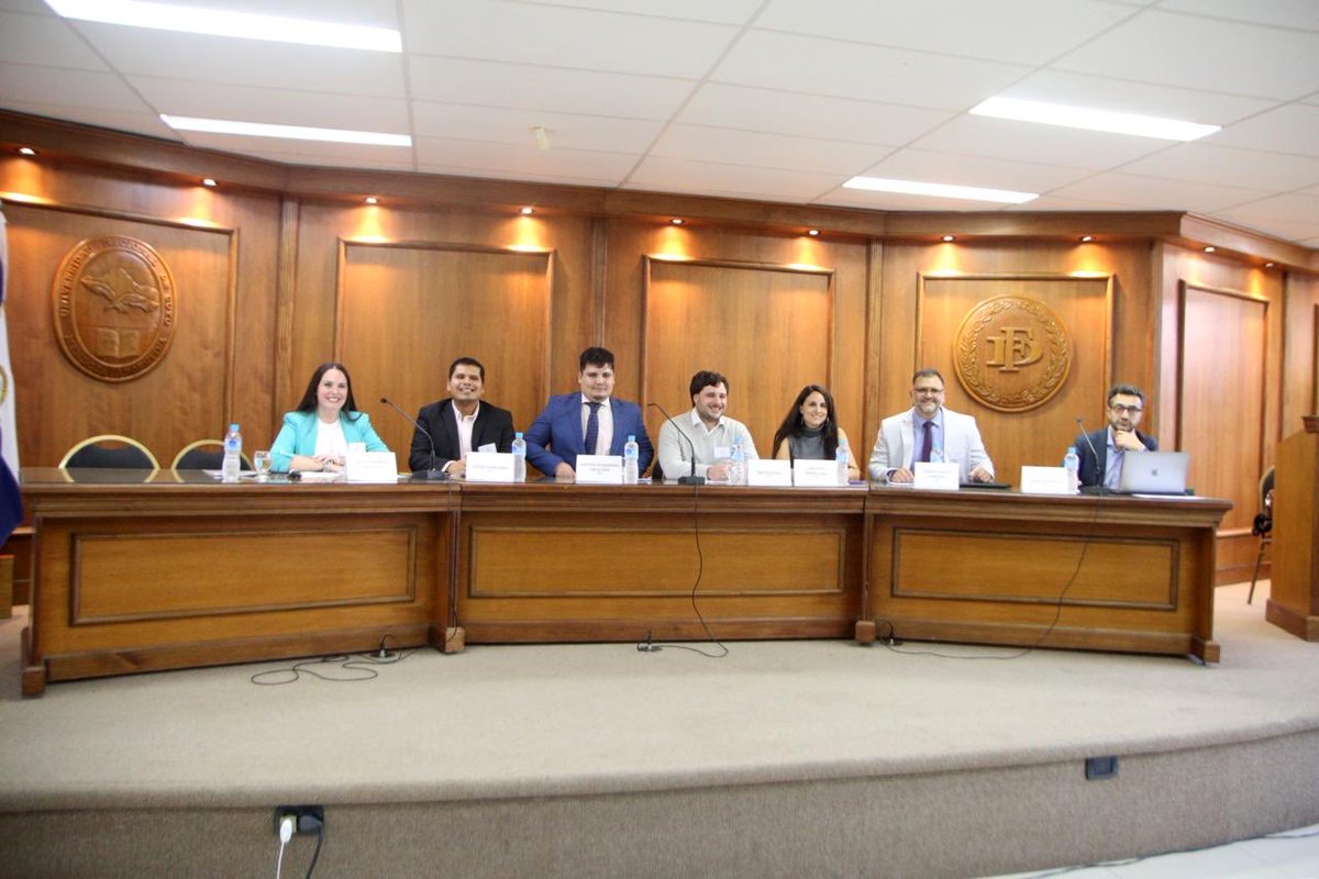 ArgentinaPenal's tweet photo. Panel III “Criminología y ejecución penal. Miradas y alternativas al dolor penal”. Ponencias de Sergio Paulo Pereyra, Matías Piña y Carolina Parellada, Gastón Obligadoy Jonatthan Jara. Moderación de Sofía Curatolo y relatoria de Pablo Ravalle https://t.co/etrcFyaClh