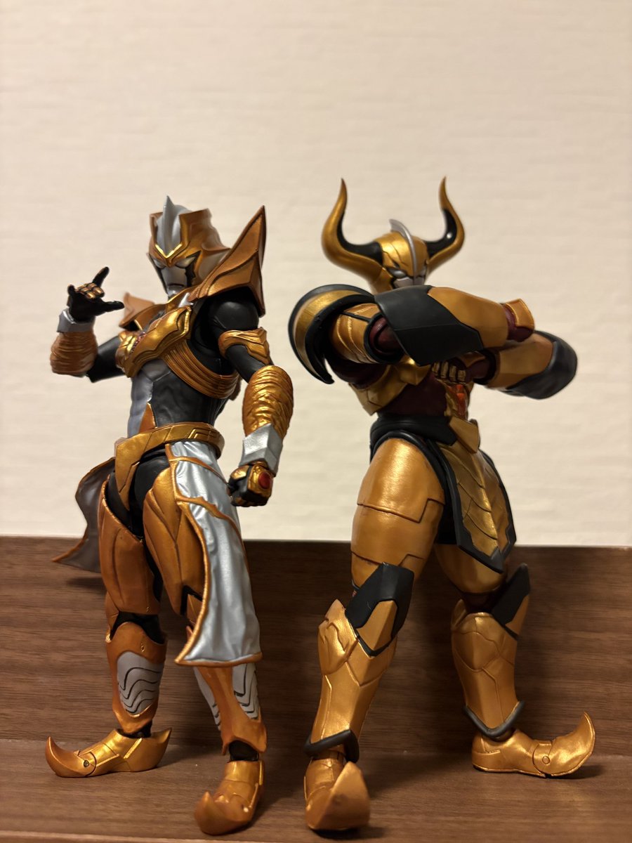 ティターンも…何卒…