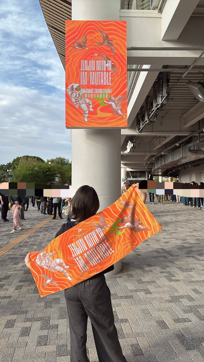 mx329xm's tweet photo. ミセスのLIVE♡♡ https://t.co/qPUaiySeeU