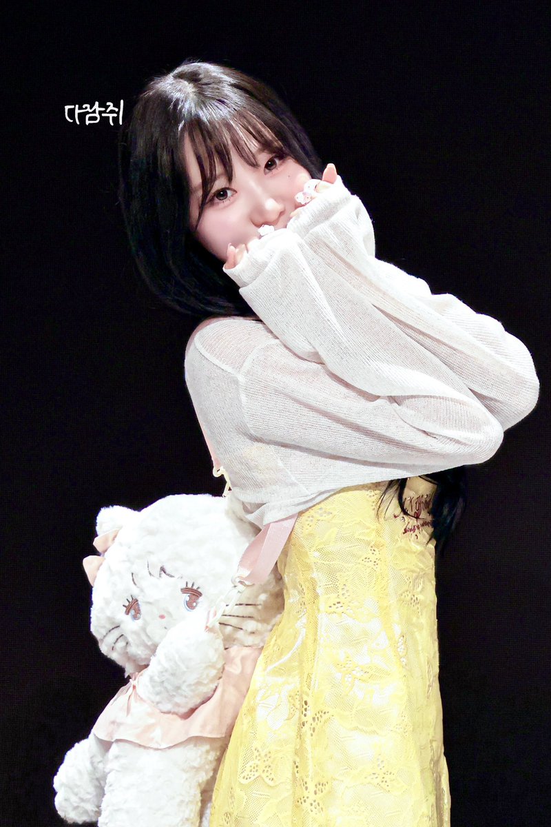 hicsr88's tweet photo. 260412

(⸝⸝ɞ̴̶̷ ⩊ ɞ̴̶̷  ྀི)ෆ⸒⸒

#첫사랑 #예함 #CSR #イェハム https://t.co/ED1kSOMOXe