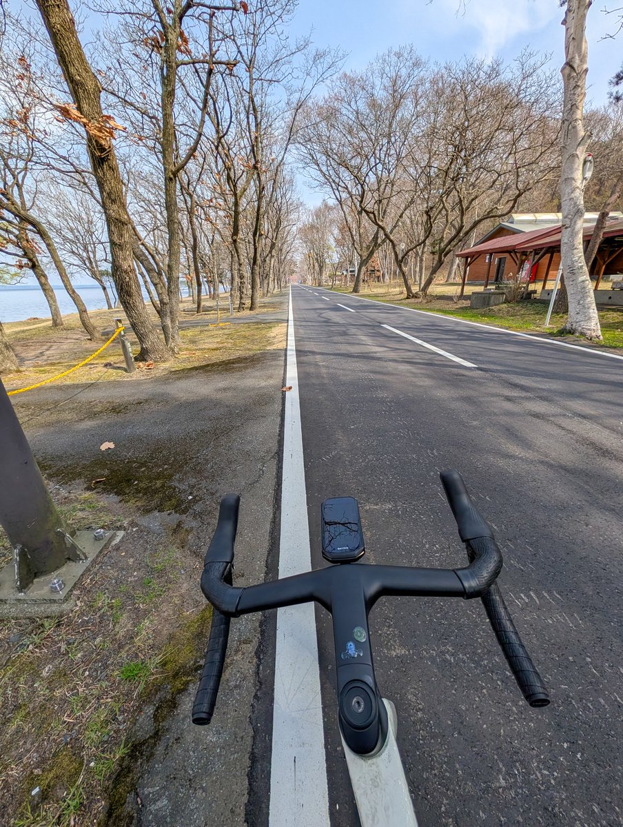 ポンコツ tweet media