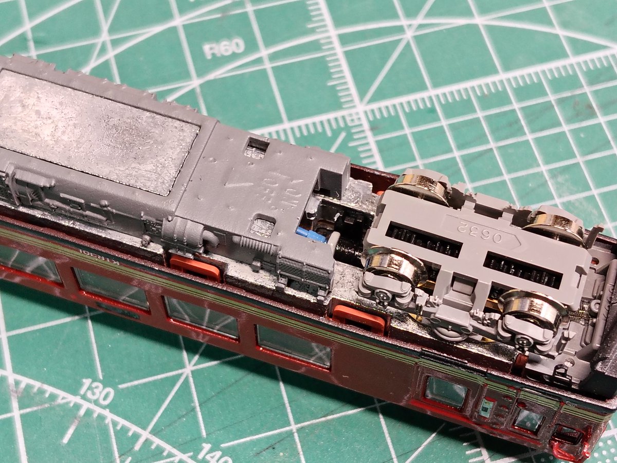 kitasei_tango's tweet photo. 製作にはキットとは別にTOMIX三陸鉄道36-700（98127）が必要です。
三陸鉄道はM車とT車の2両セットですが、T車を利用して300形のトレーラー車も製作可能です。（ライトは片側のみ点灯）
タネ車のONOFFスイッチも使えます。
三陸鉄道が最近品薄になりつつあるのでご購入予定の方は早めに確保願います。 https://t.co/3WctR4HoYj
