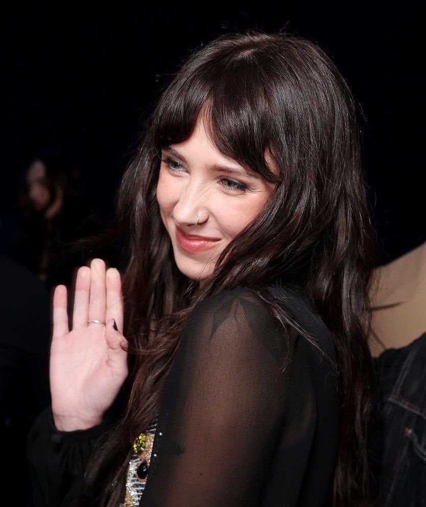 clairo media 🗝️ tweet media