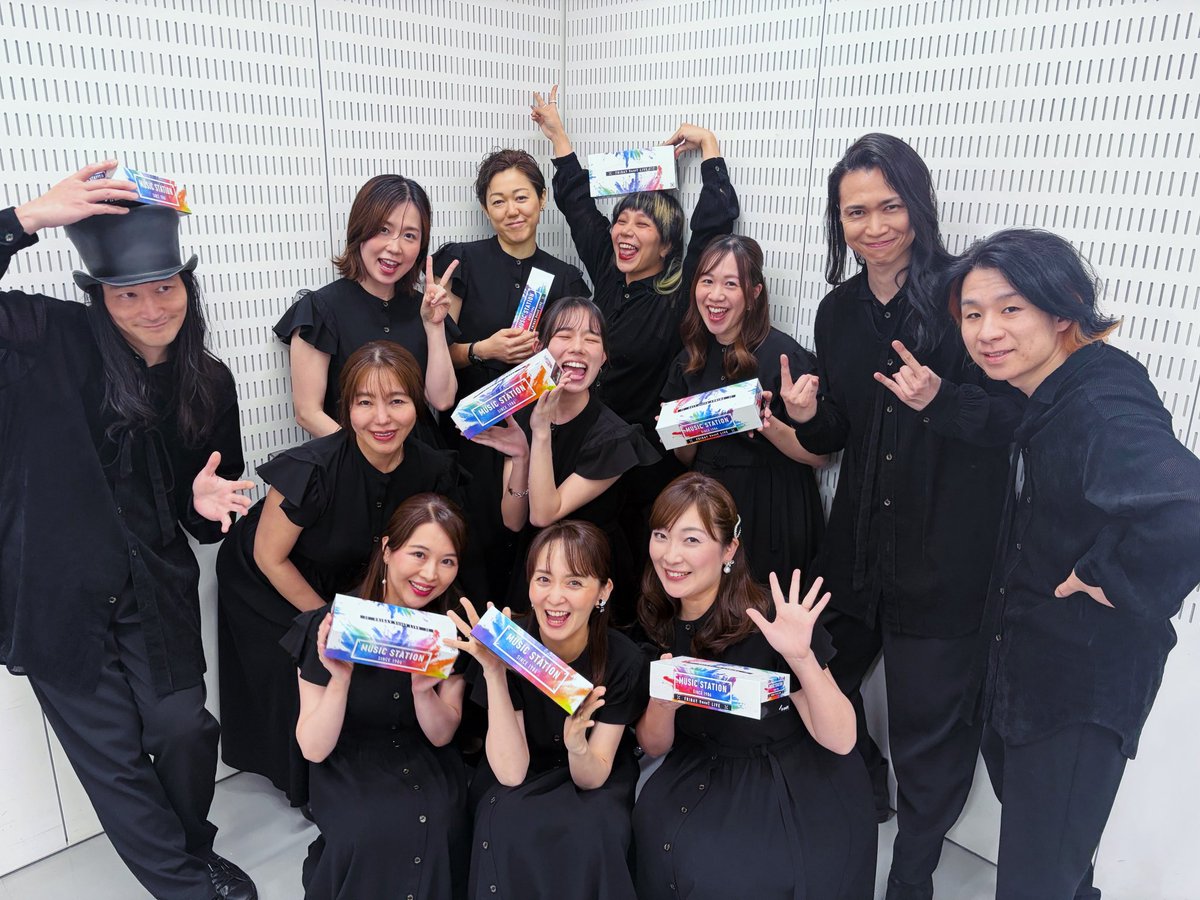 maocello's tweet photo. 昨日はHYDEさんチームでMステでした❤️‍🔥

お久しぶりのMステ、楽しかったです☺️🎻
ありがとうございました〜🙇‍♀️✨✨

#HYDE #Mステ
#THEABYSS 
#納富彩歌ストリングス https://t.co/xYfqekP7J5