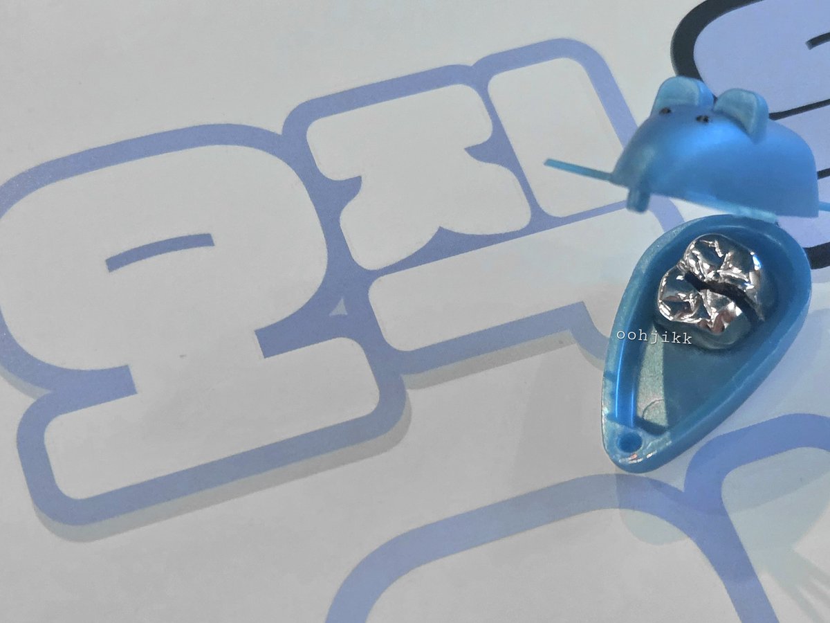 25년동안 그와 함께한 응니 공개쇼

살다살다 본진 치아를 받을 줄 몰랐음