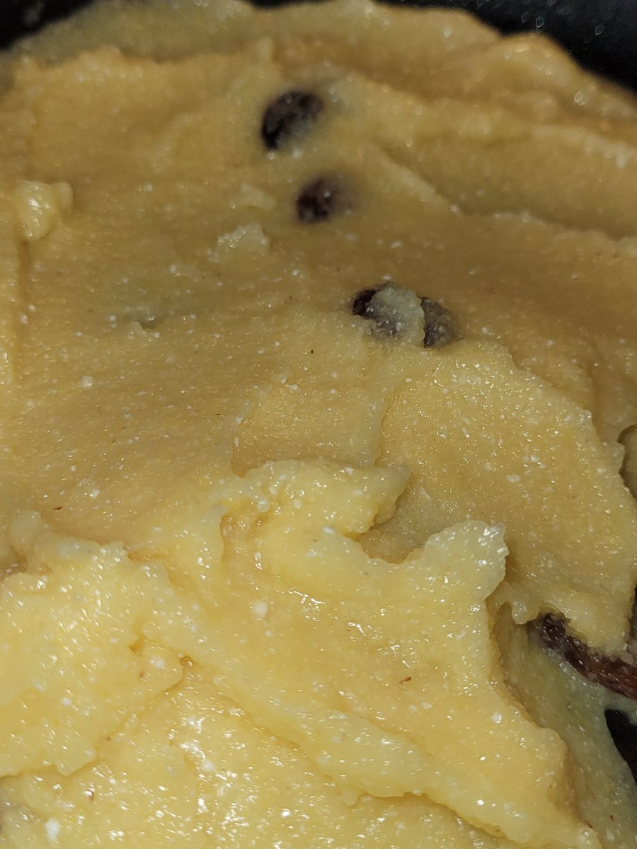 cellswordrin's tweet image. Making Stovetop Cornmeal Porridge with Ricotta and Raisins. R&amp;amp;R #Foodie #Cooking #breakfast #GoodMorning #Toronto #GoodVibes #allday #anyday #yeschef #cooks #HaveABrightDay #HappyWeekend ꉂ🌻