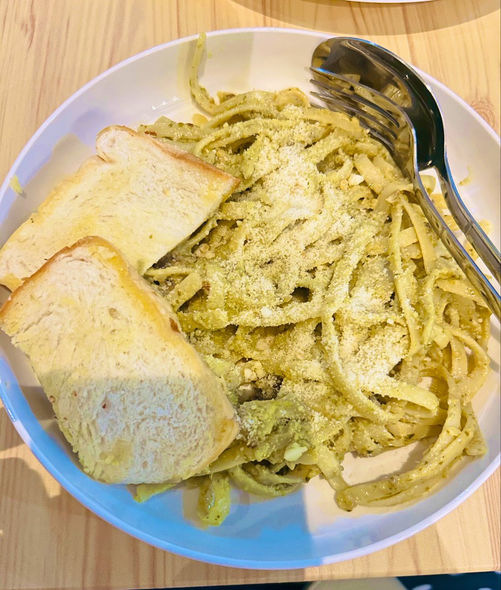 UREJ ౨ৎ tweet media