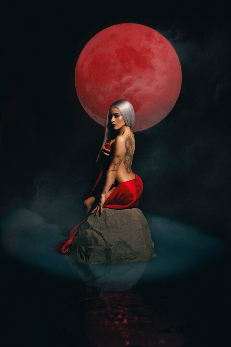 The best things come in small packages. (ᴘᴀʀᴏᴅʏ) tweet media